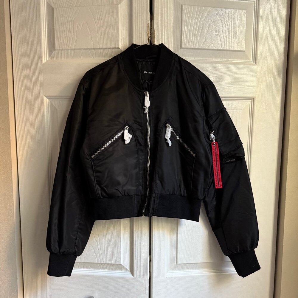 Black cropped bomber
